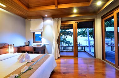 Beach Front Suite 2BR